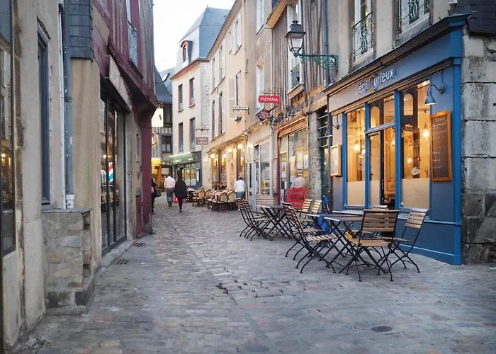 Neuf Proche Circuit 24h Ле-Ман